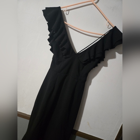 NWT Hello Molly Women's Small Size 4 Hi-Low Ruffle Hem Black Maxi Dress - Picture 3 of 12